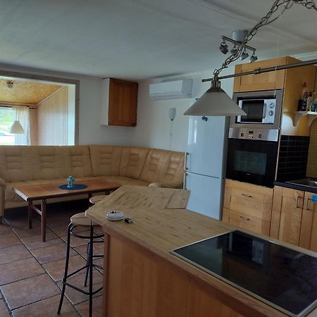 Svalsjoens Stugor Oeland Köpingsvik Buitenkant foto