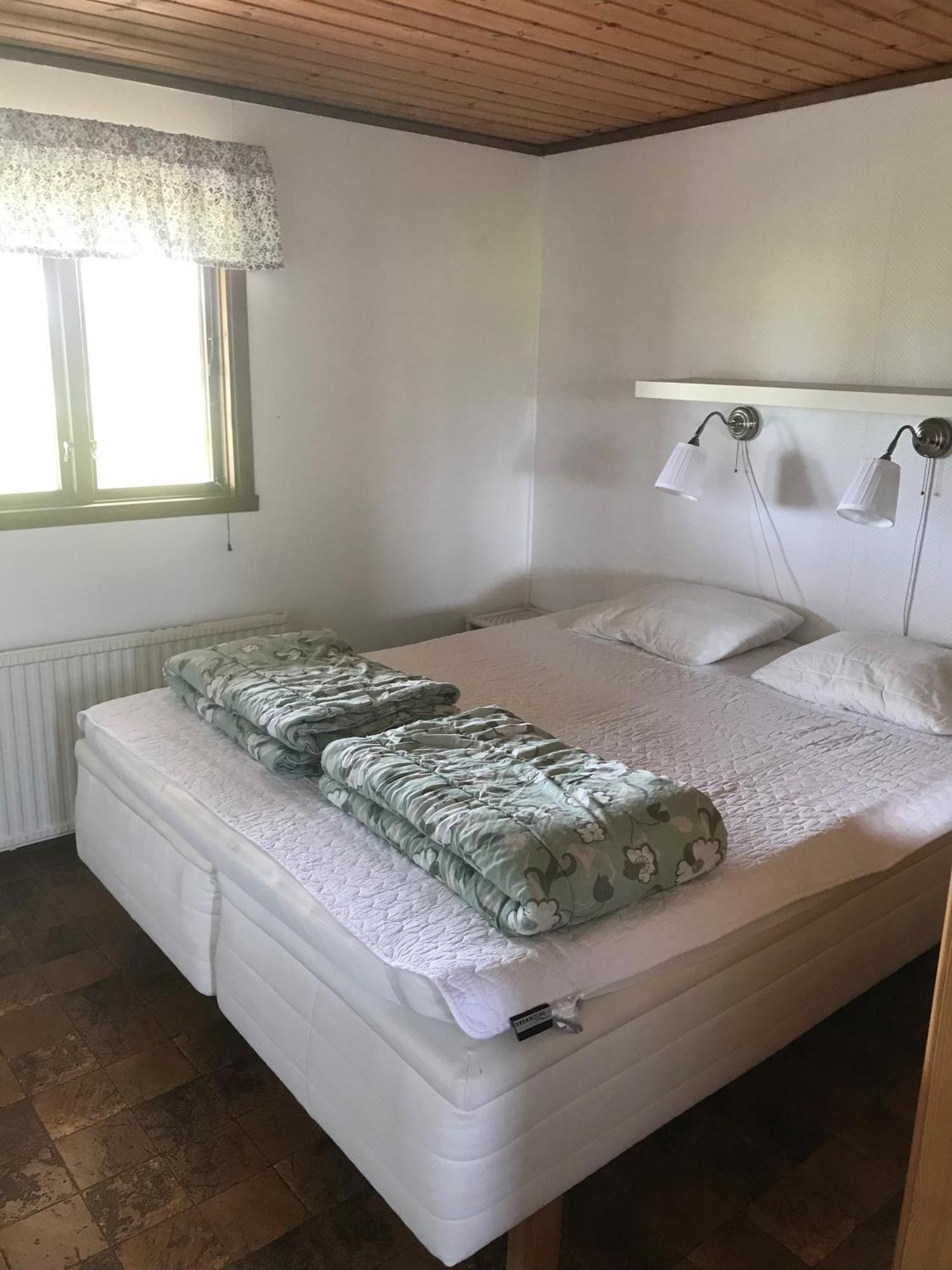 Svalsjoens Stugor Oeland Köpingsvik Buitenkant foto